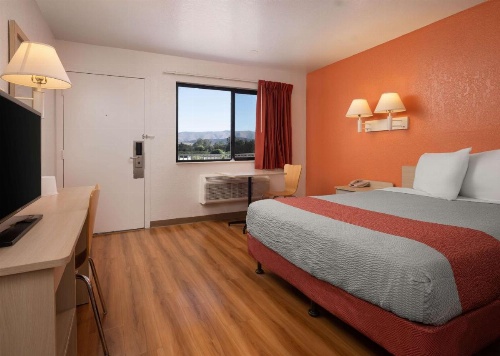 Motel 6 San Luis Obispo North image 42