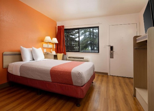 Motel 6 San Luis Obispo North image 44